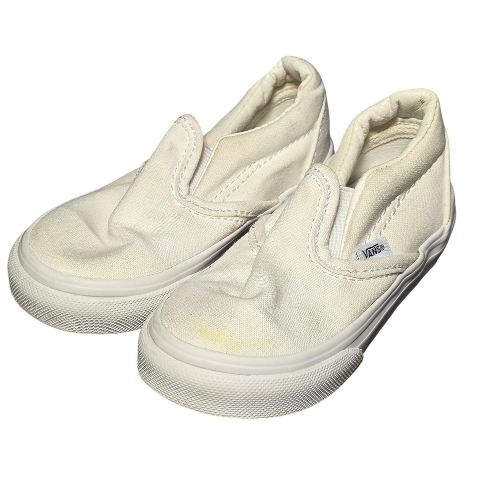 Vans Toddler Classic Slip-On White‎ Canvas Sneakers Size 6.0 Toddler 721356